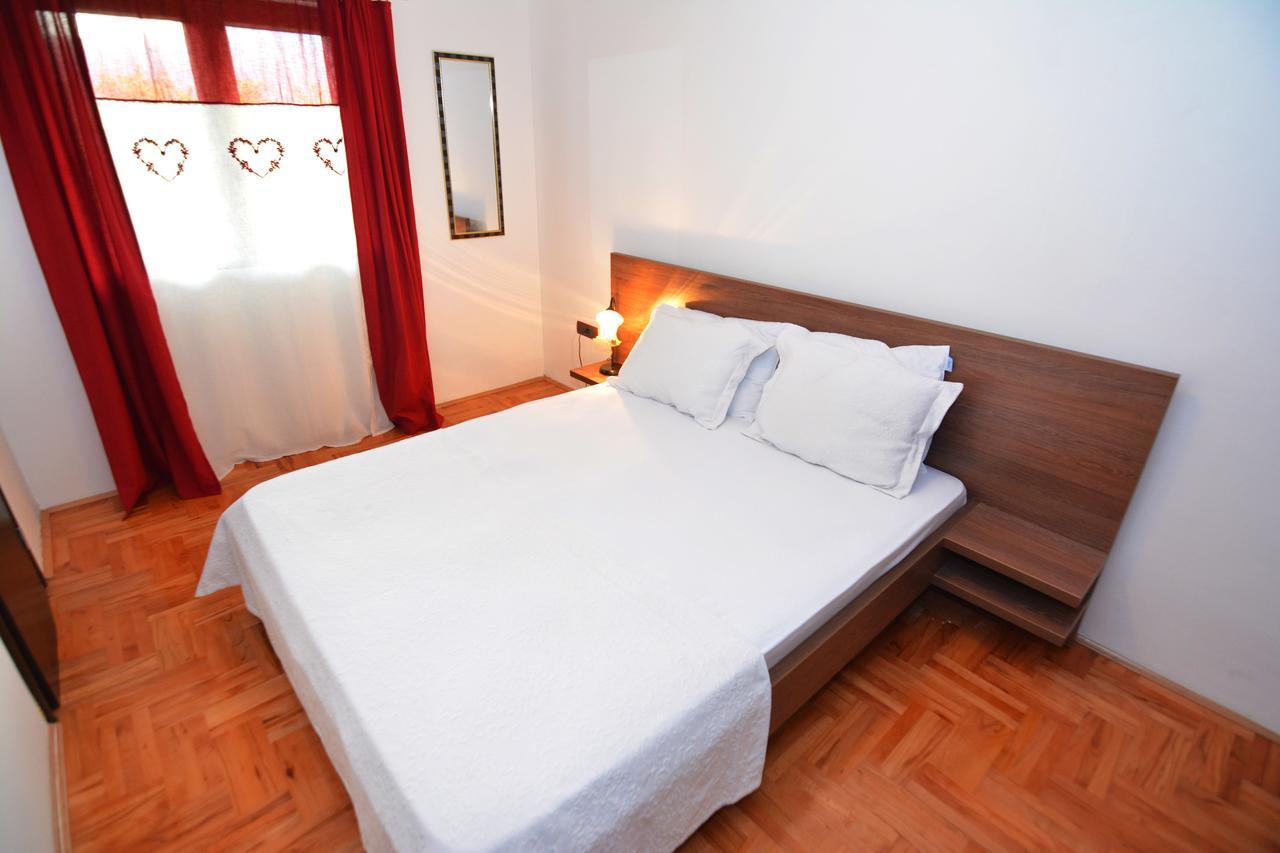 Tale House Montenegro Tivat Exterior photo